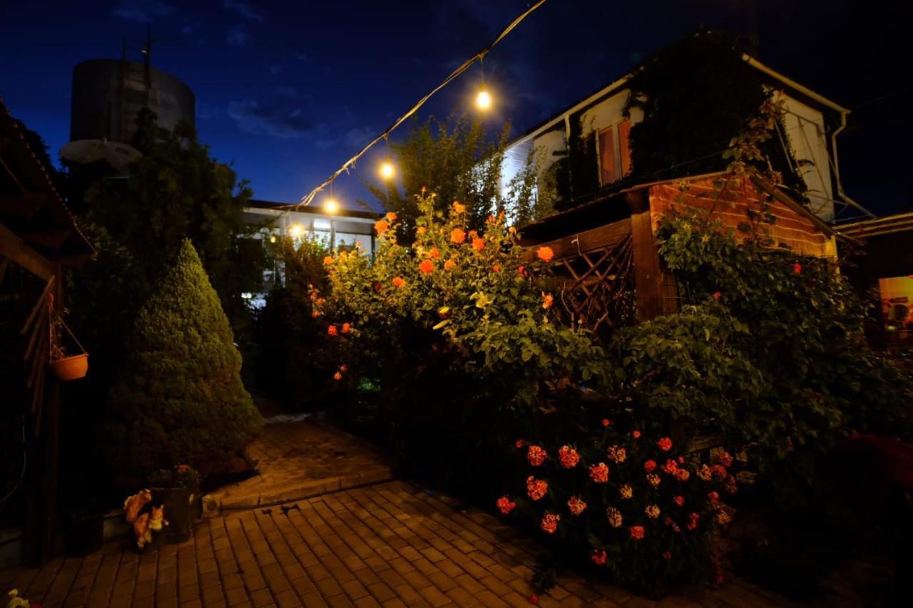 Hotel В Гостях На Иссык-Куле Cholpon-Ata Exteriér fotografie