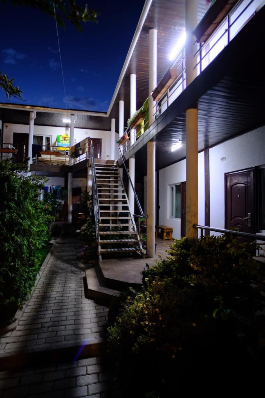 Hotel В Гостях На Иссык-Куле Cholpon-Ata Exteriér fotografie